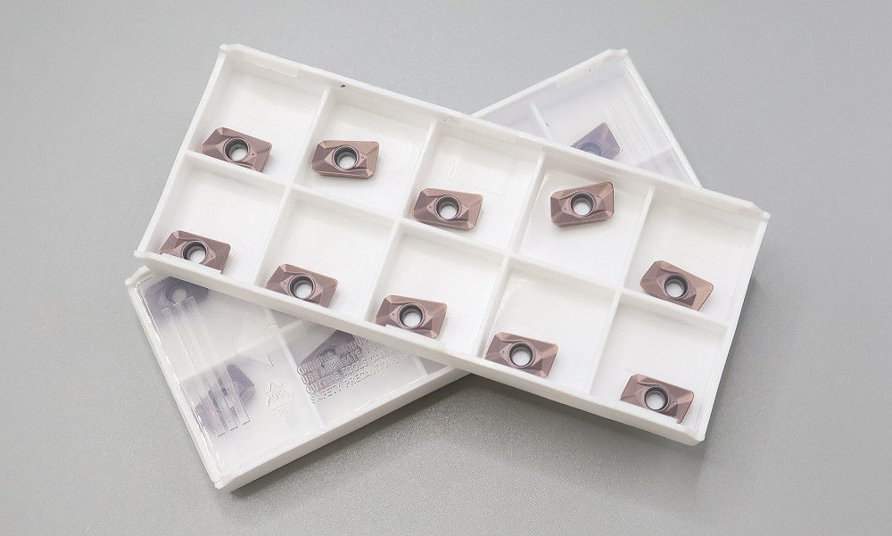 90 องศา การบดคาร์ไบด์ ใส่ APMT1135PDER-FM หน้าบดสล็อตบดบดคาร์ไบด์ ใส่เครื่องมือตัด APMT1135