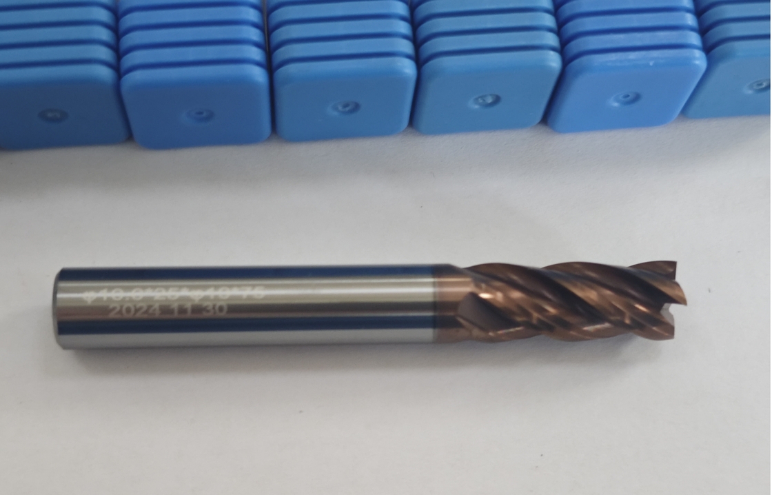 MPE4 เครื่องตัดการบดคาร์ไบด์แข็ง 4 ฟลอยท์ Flat End Mill AlCr การเคลือบ φ10.0 x 25 x φ10 x 75mm สําหรับ CNC Mill