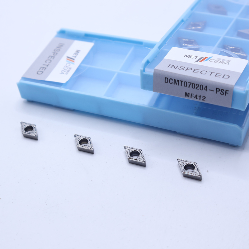 ใส่การหมุนคาร์บิดที่สามารถชี้วัดได้ สําหรับตัวถือเครื่องมือ lathes, การหมุนภายใน ไม่เคลือบใส่การเสร็จ DCMT070204-PSF
