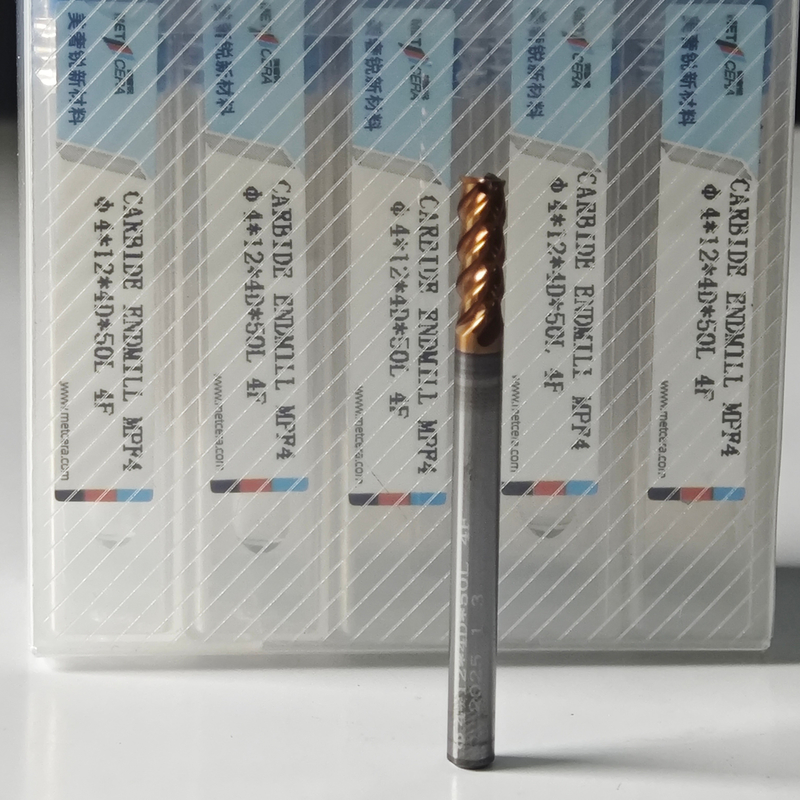 มหาวิทยาลัย 4 ฟลอยต์ Flat End Mill 2 มม สําหรับการตัดเหล็กสแตนเลสคาร์บอนต่ํา Φ2x6x4Dx50 มม