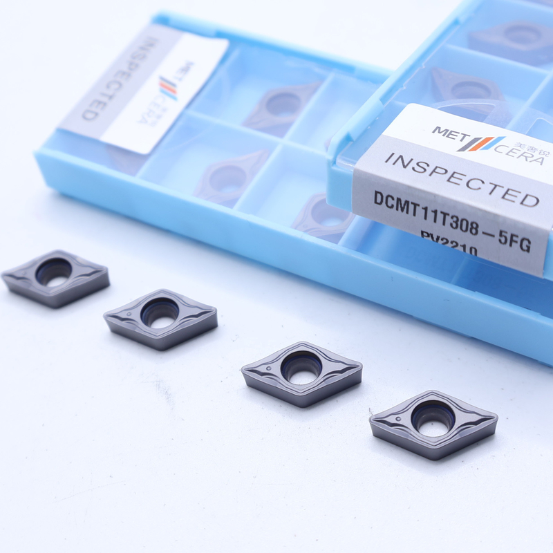 DCMT07 DCMT11 การใส่เซอร์เมทในเครื่องตัดชิป 5FG สําหรับการหมุนเหล็กภายนอกและภายใน