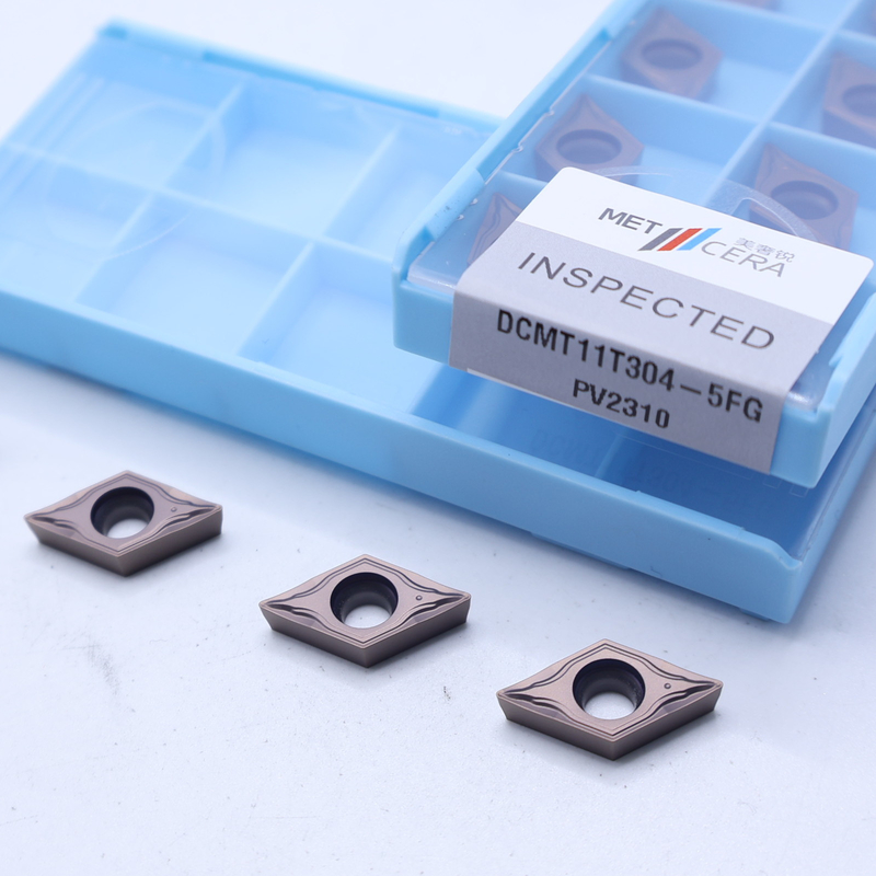 DCMT07 DCMT11 การใส่เซอร์เมทในเครื่องตัดชิป 5FG สําหรับการหมุนเหล็กภายนอกและภายใน