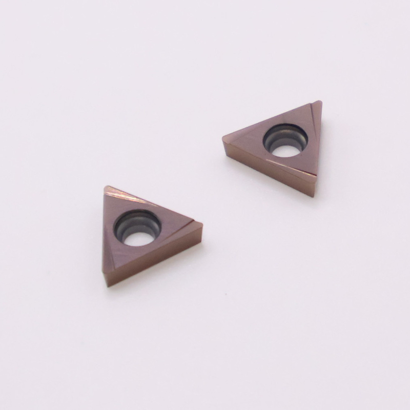TPGT10 TPGT11 Carbide Turning Inserts สําหรับ CNC Turning 4W ชิปบริคเกอร์ในเงิน / ทองแดง