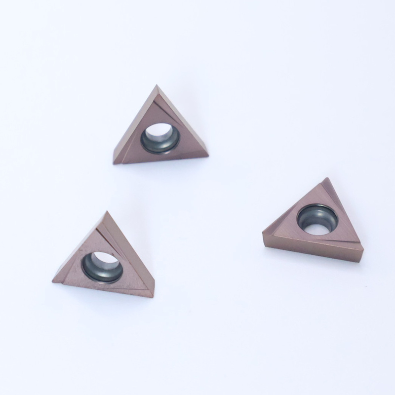TCGT11 Carbide การหมุนใส่ใน 4W ชิปบริคเกอร์สําหรับการหมุนภายนอกและภายใน