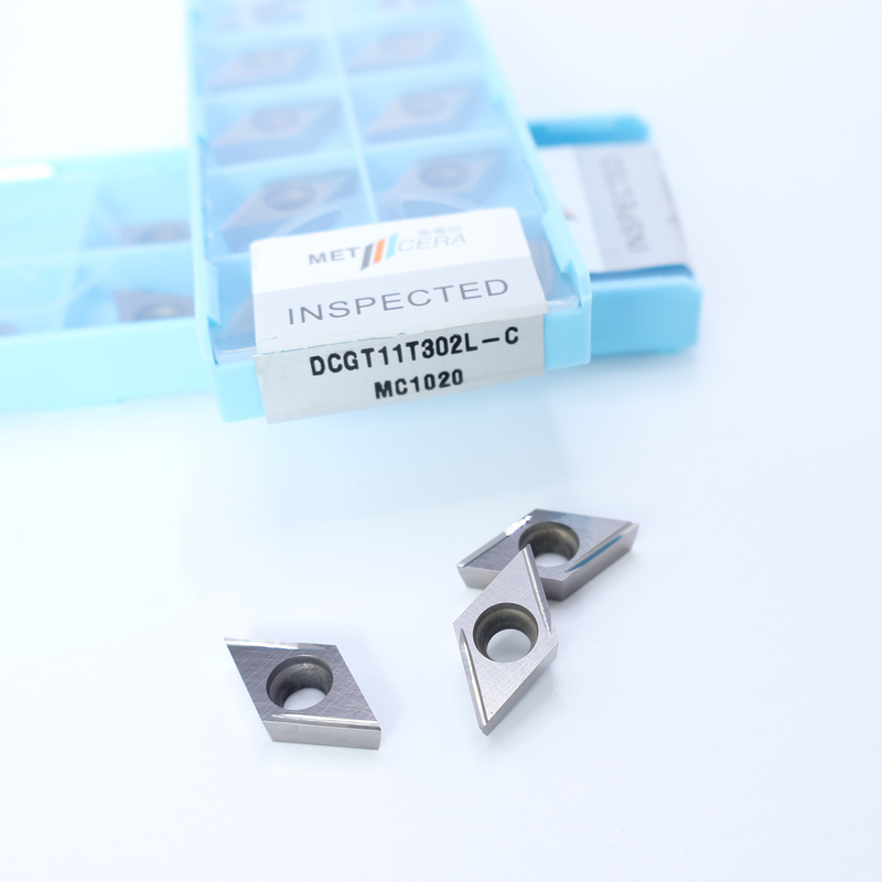 Cermet CNC Turning Insert DCGT07 DCGT11 C ปลายชิปบราคเกอร์ วัสดุโลหะ ความทนทานสูง ข้อดี