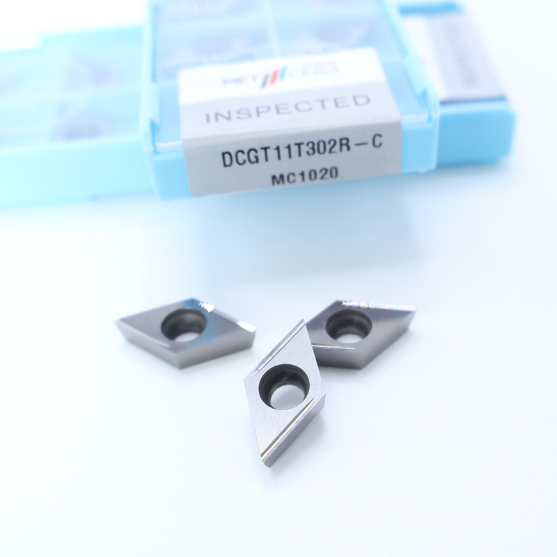 Cermet CNC Turning Insert DCGT07 DCGT11 C ปลายชิปบราคเกอร์ วัสดุโลหะ ความทนทานสูง ข้อดี